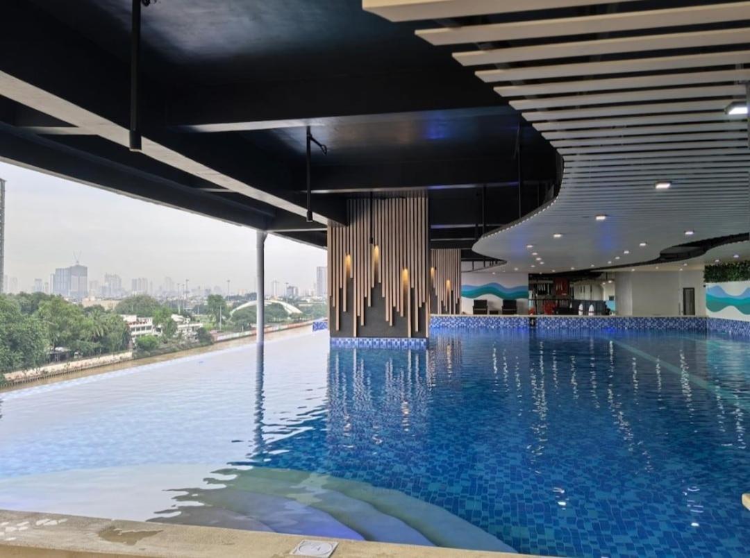 Apartment Cozy Hmlet Manila, Near Poblacion Makati Nightlife, Free Pool & Gym Access Manila