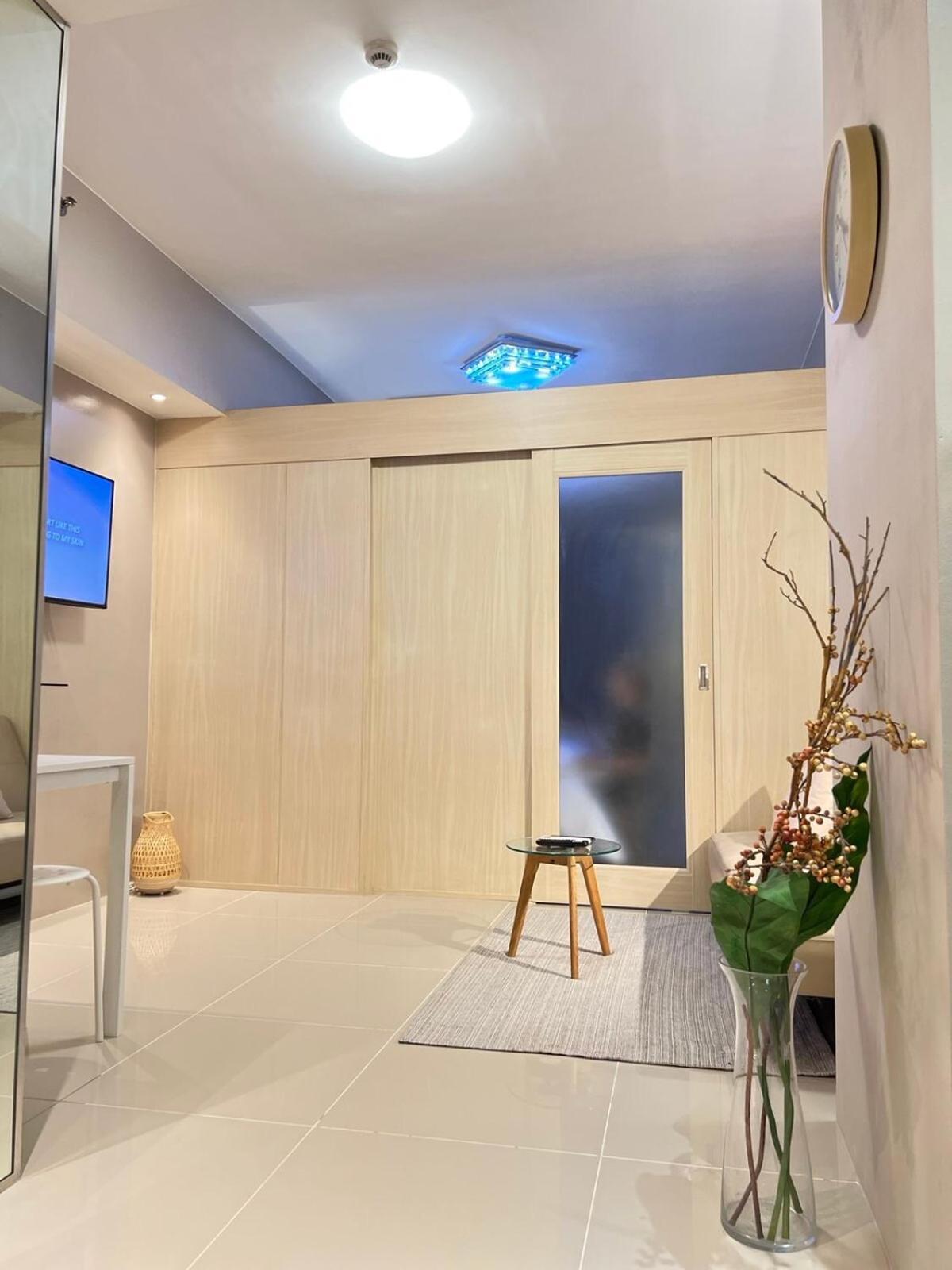 Makati 381 1 Bedroom Deluxe Smjazz T2 New Apartment *