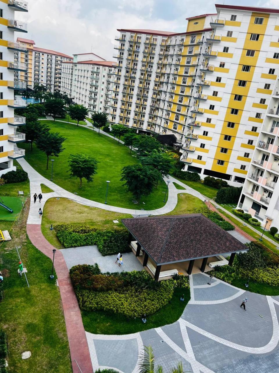 Your In Field Residences Paranaque Near Naia Apartment