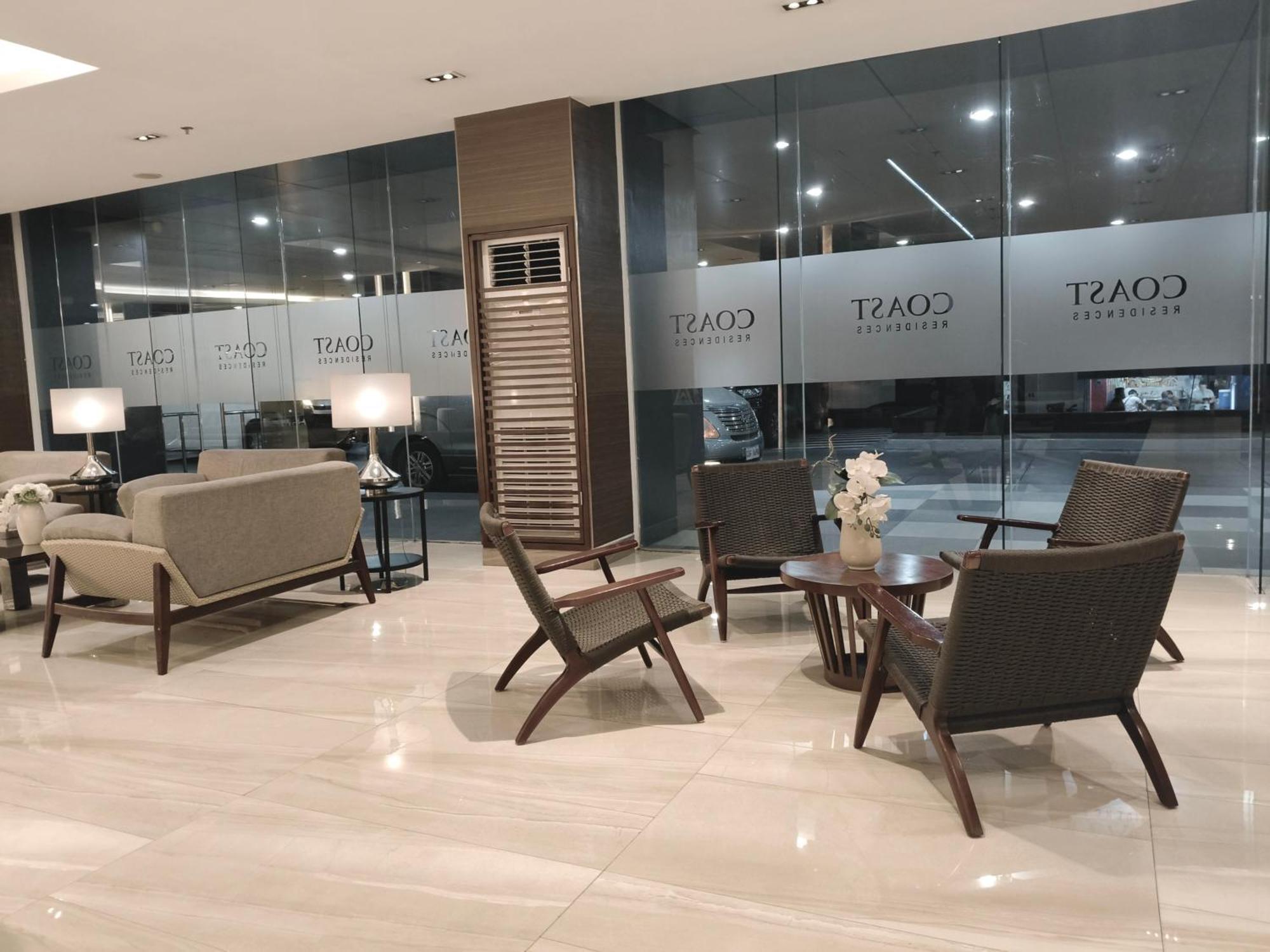 2 Bedroom Near Picc, Ccp, Wtc & Star At Coast Residences, Pasay Apartment
