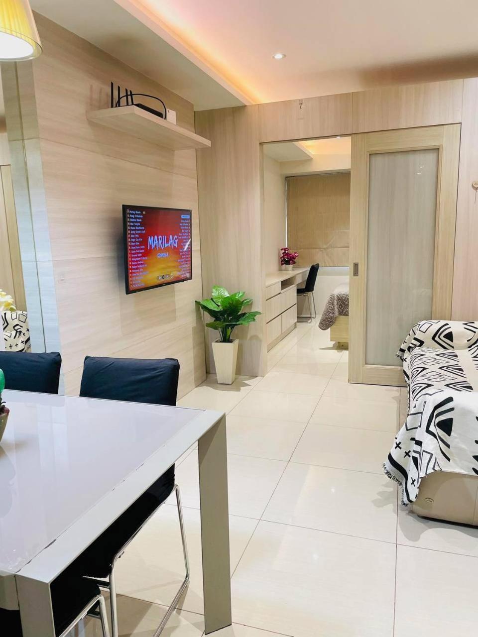 Apartment Icy At Shell Residences Near Moa And Naia *