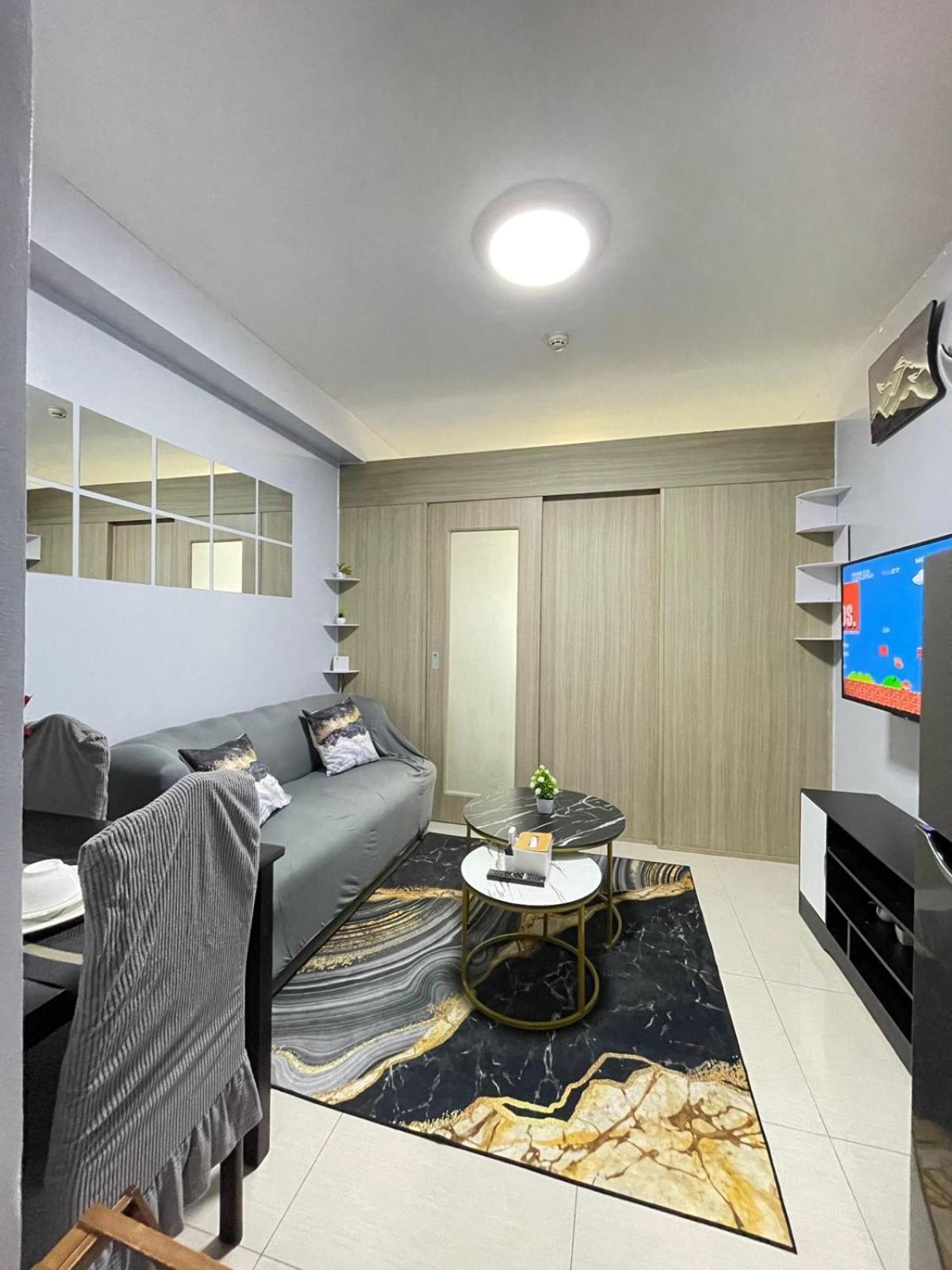 Dandelion Shore Residences 1br Bed & Breakfast *