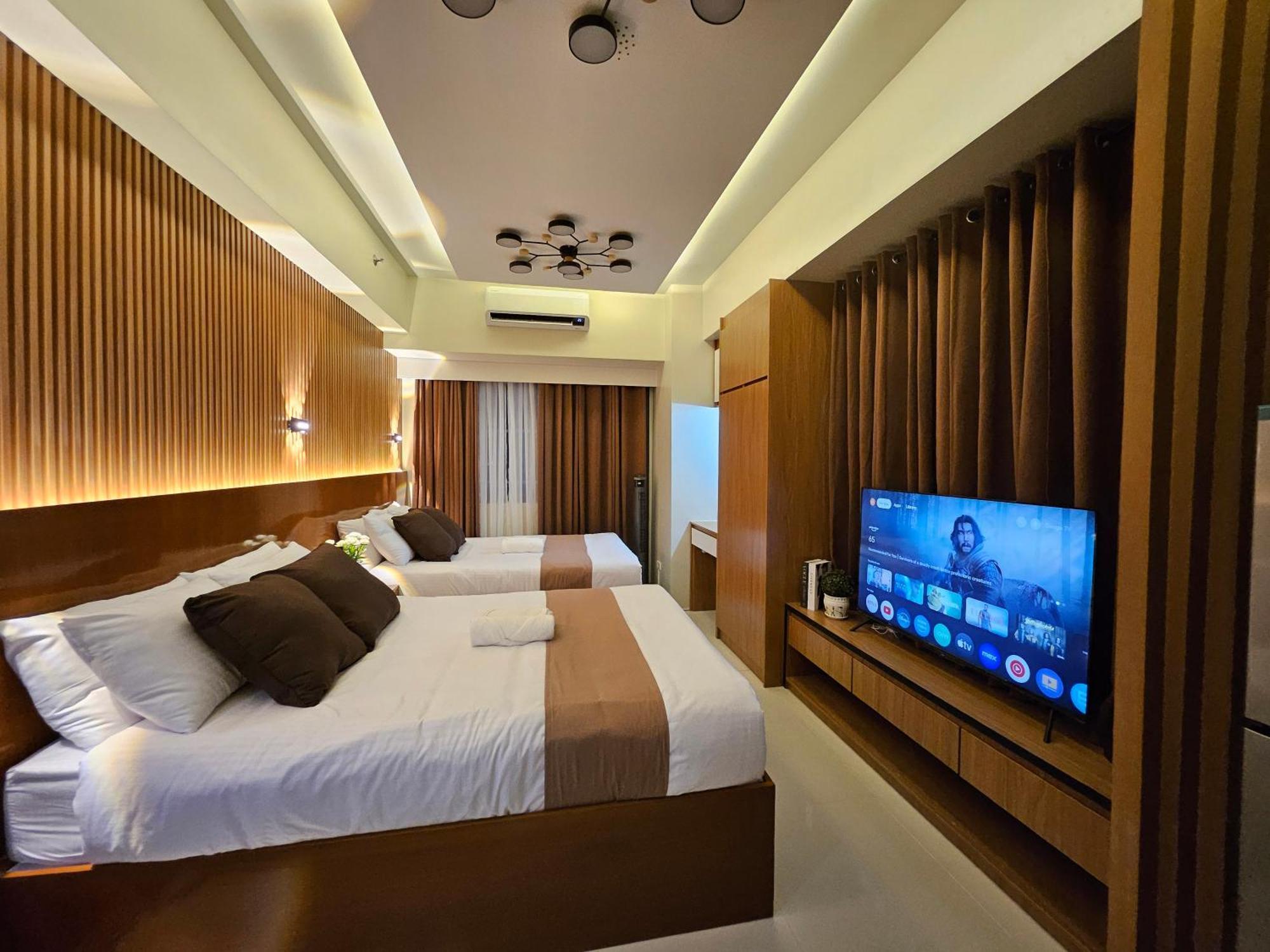 Modern Condotel 2br Near Moa Manila