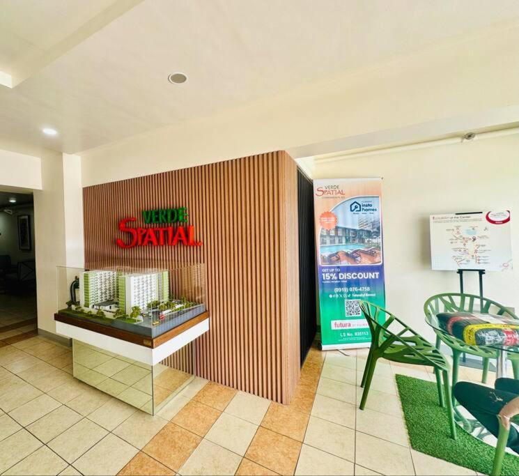 Spacious Bare At Spatial