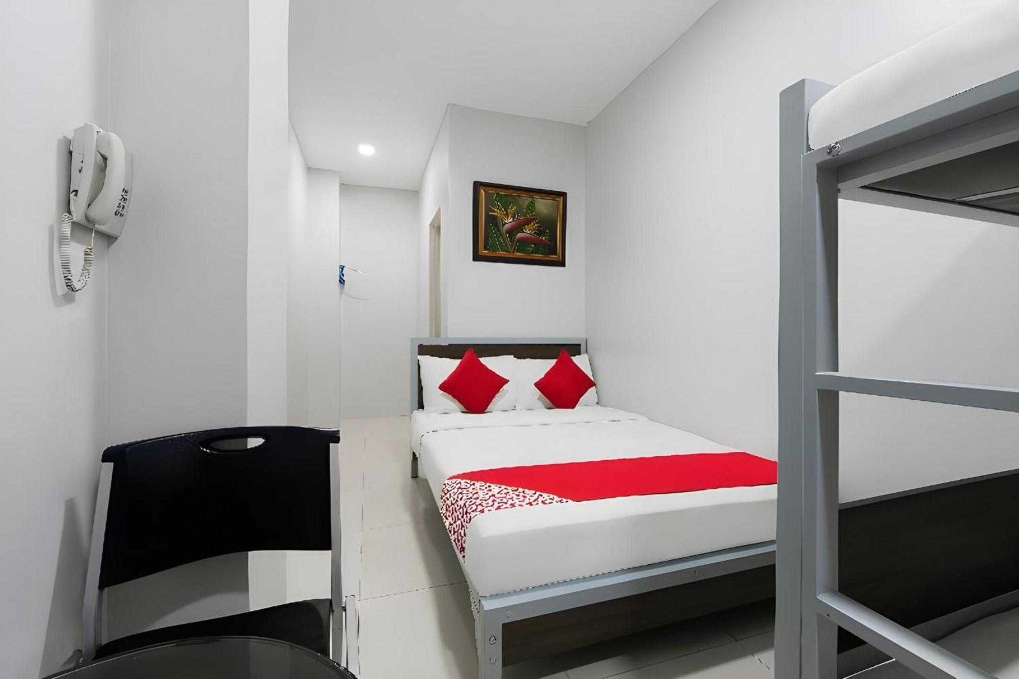 Oyo 152 Sangco Condotel Hotel Manila