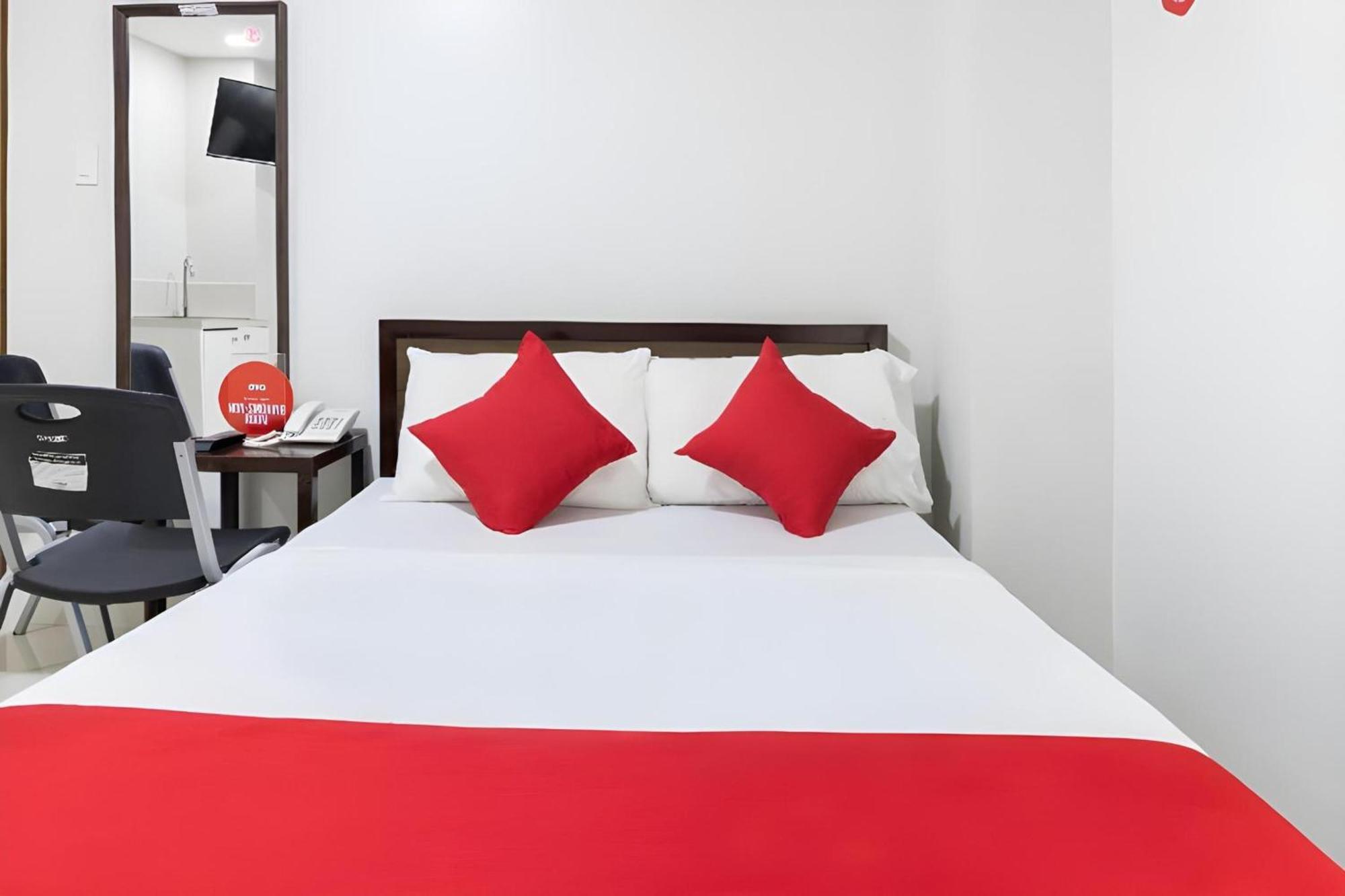Oyo 152 Sangco Condotel Hotel Manila
