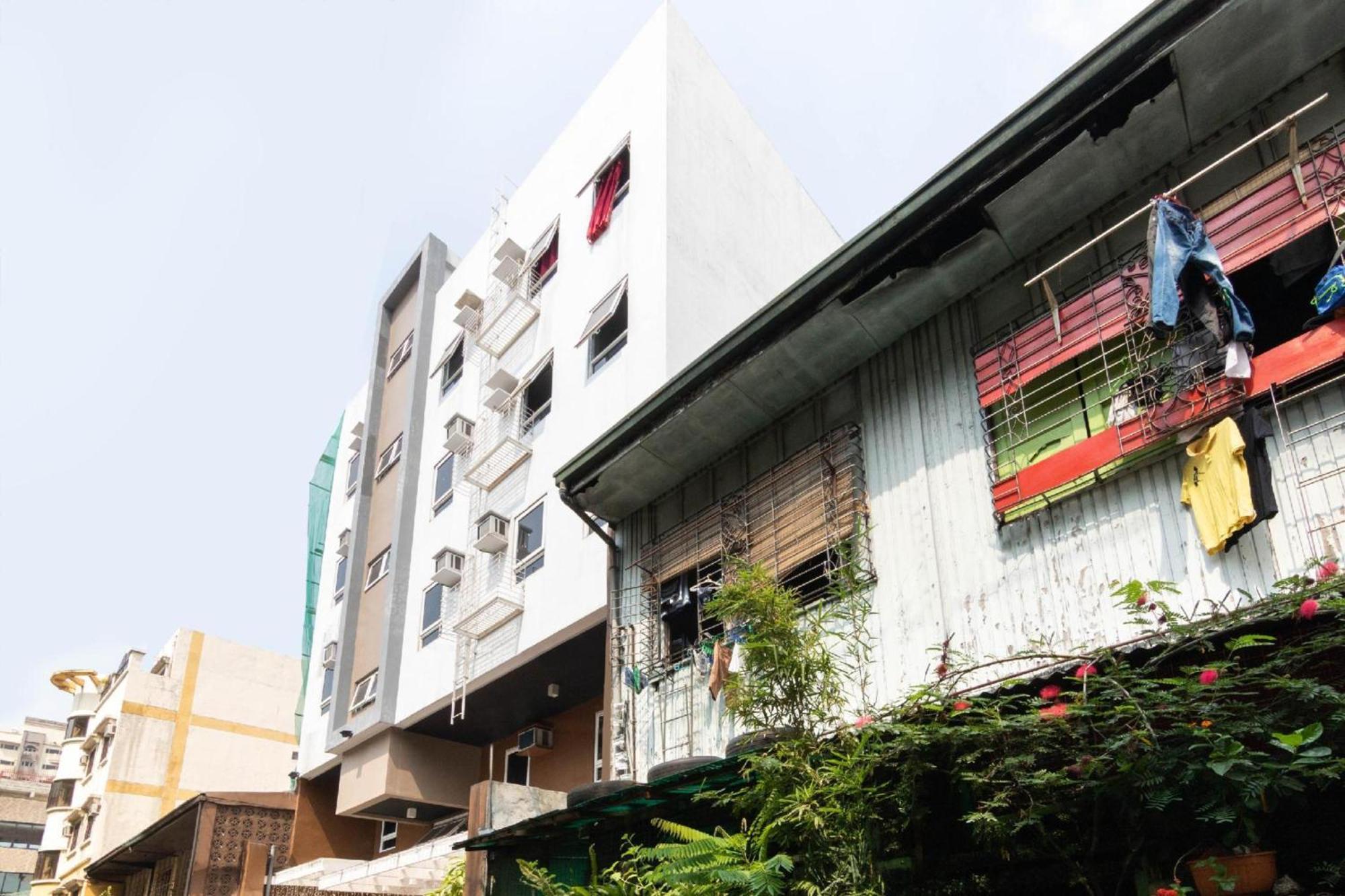Oyo 152 Sangco Condotel Hotel 3*