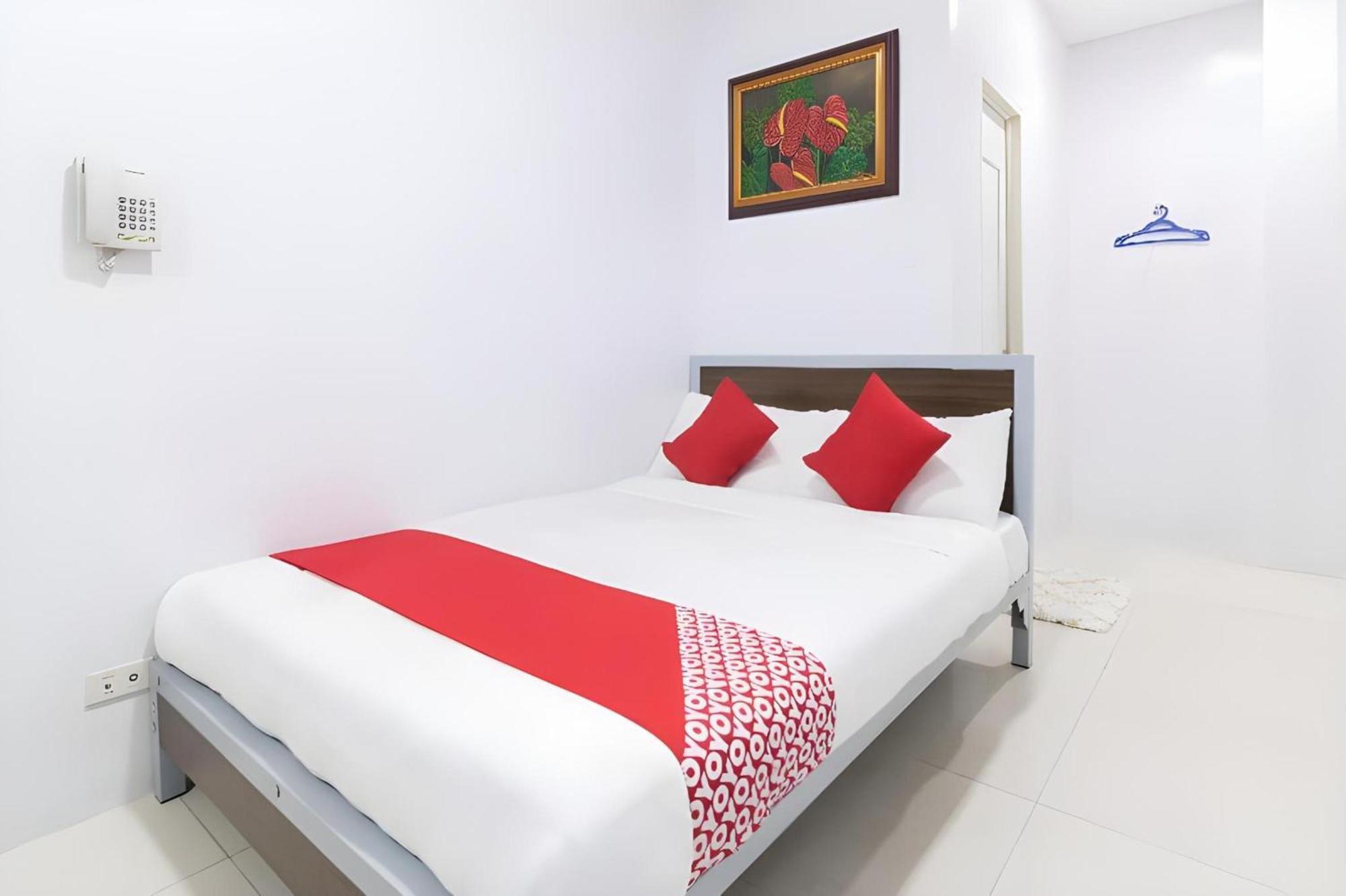 Oyo 152 Sangco Condotel Hotel Manila