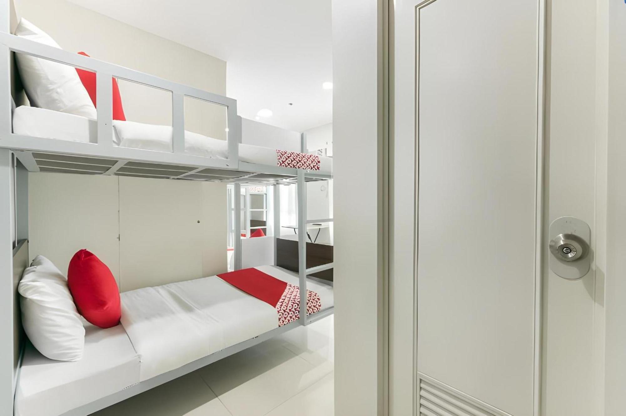 Oyo 152 Sangco Condotel Manila