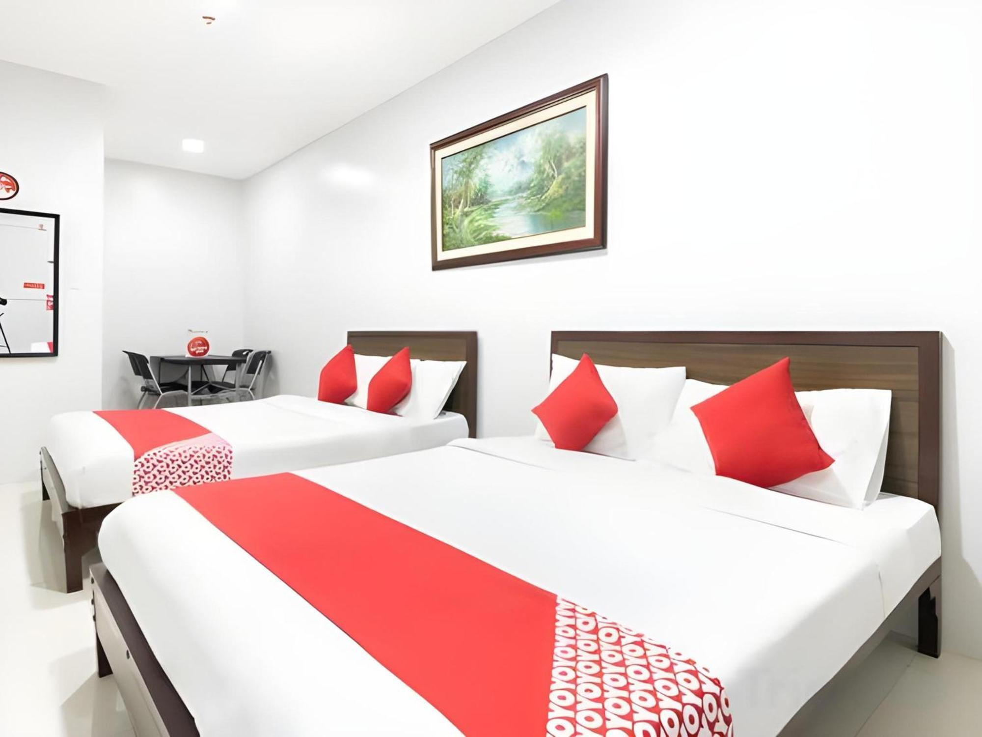 Hotel Oyo 152 Sangco Condotel 3*