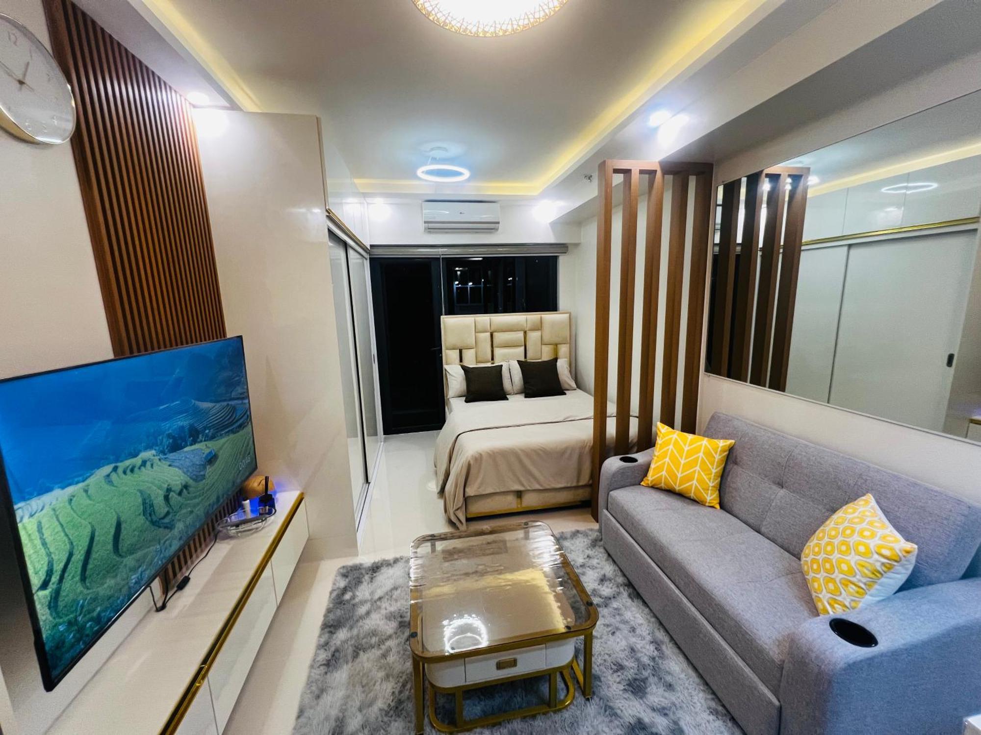 Modern Makati With Balcony & Cityscape Views Apartment *