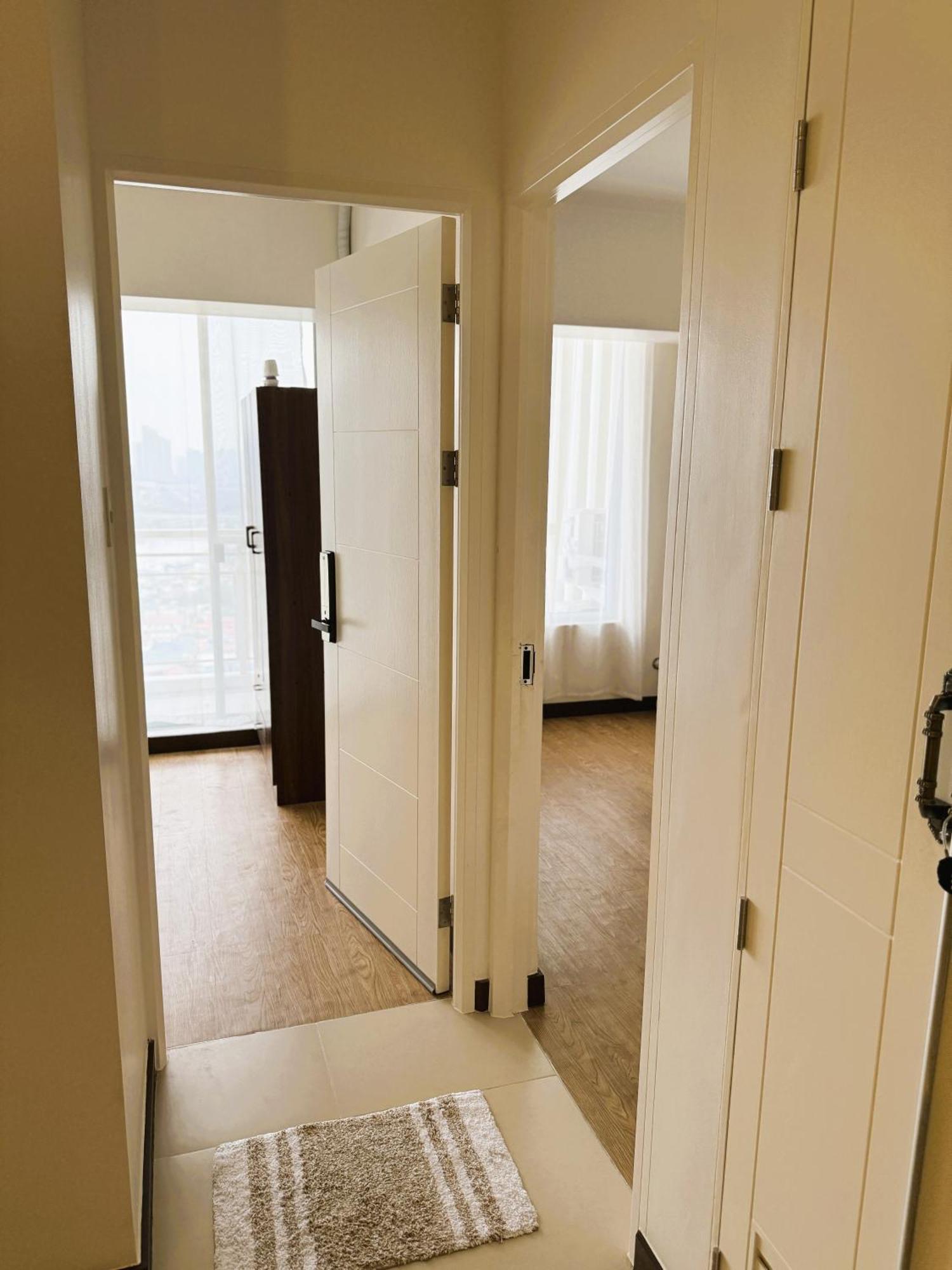 Apartment Jfam - Allegra Pasig Condo, With Parking Manila