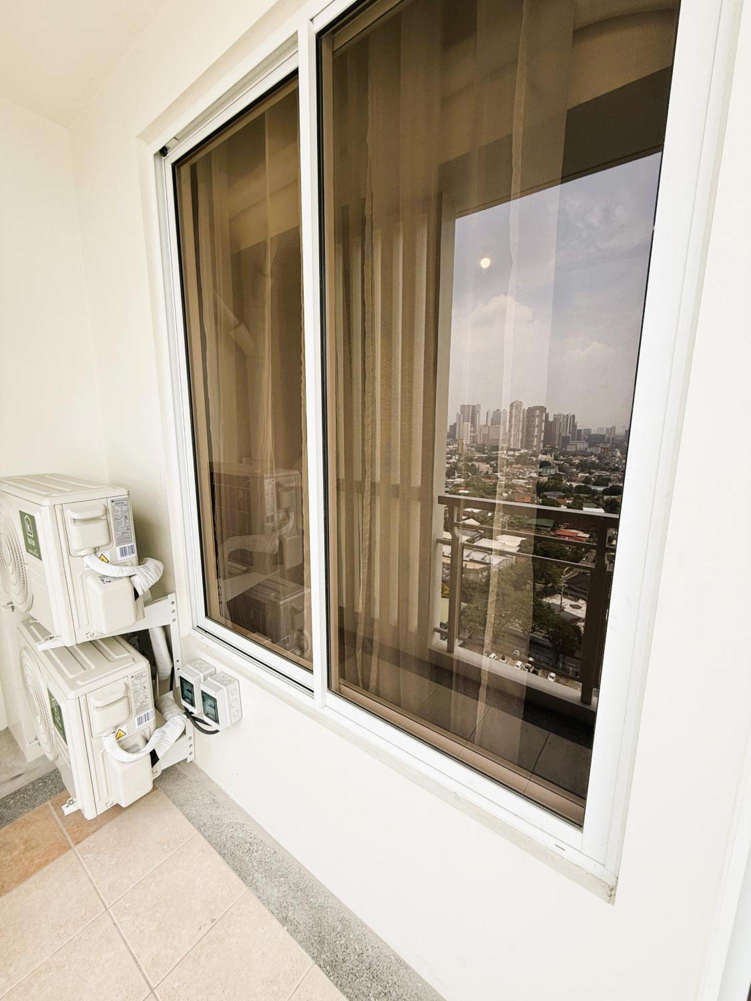 Apartment Jfam - Allegra Pasig Condo, With Parking Manila