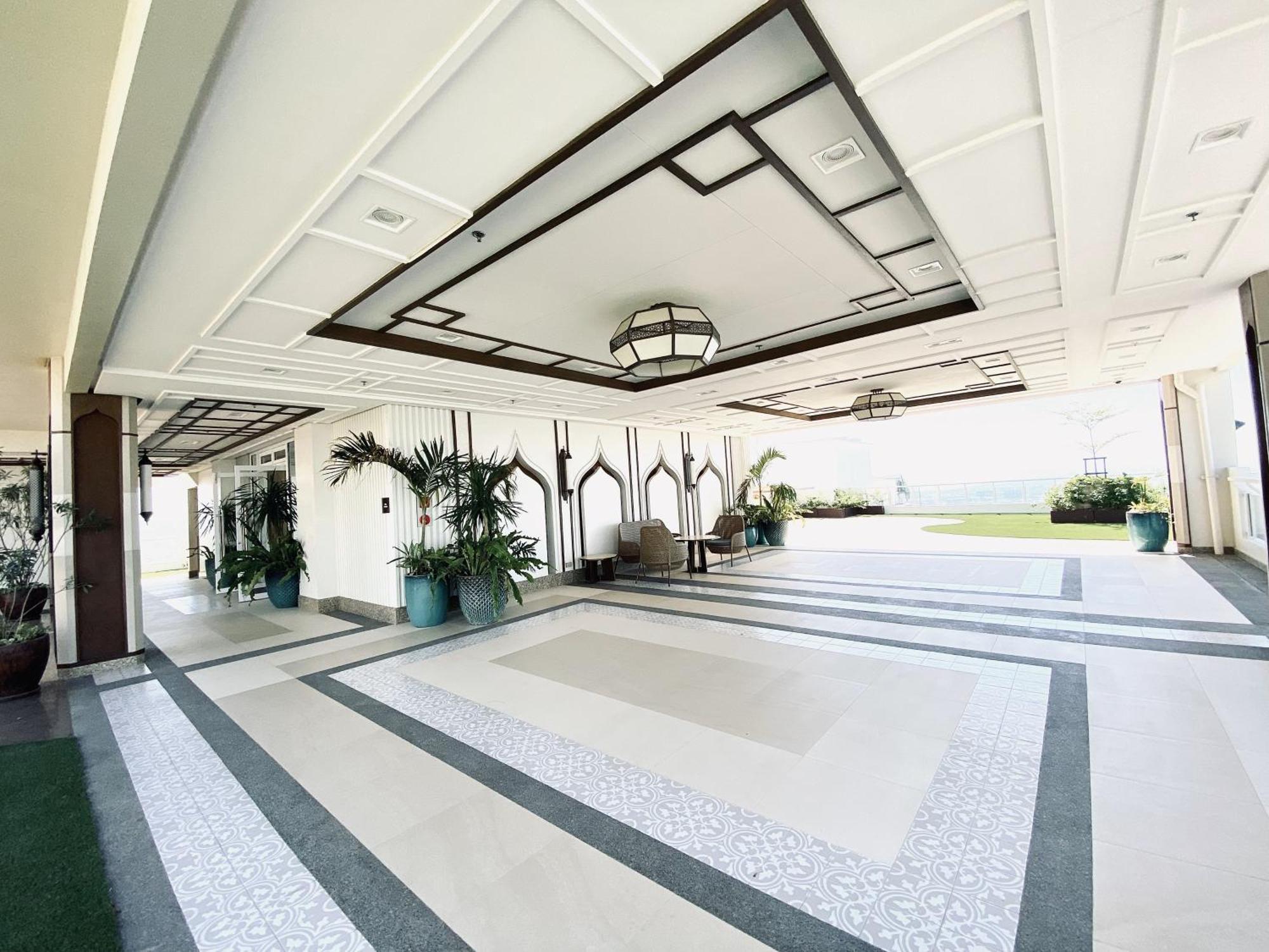Jfam - Allegra Pasig Condo, With Parking *