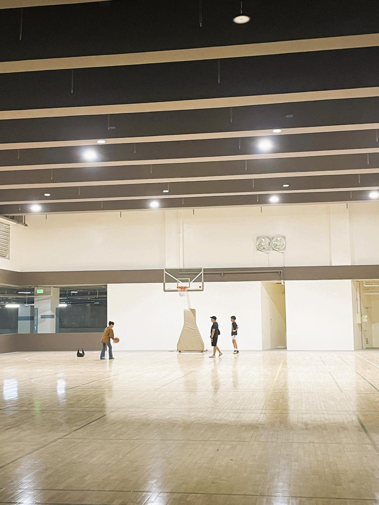 Jfam - Allegra Pasig Condo, With Parking * Manila