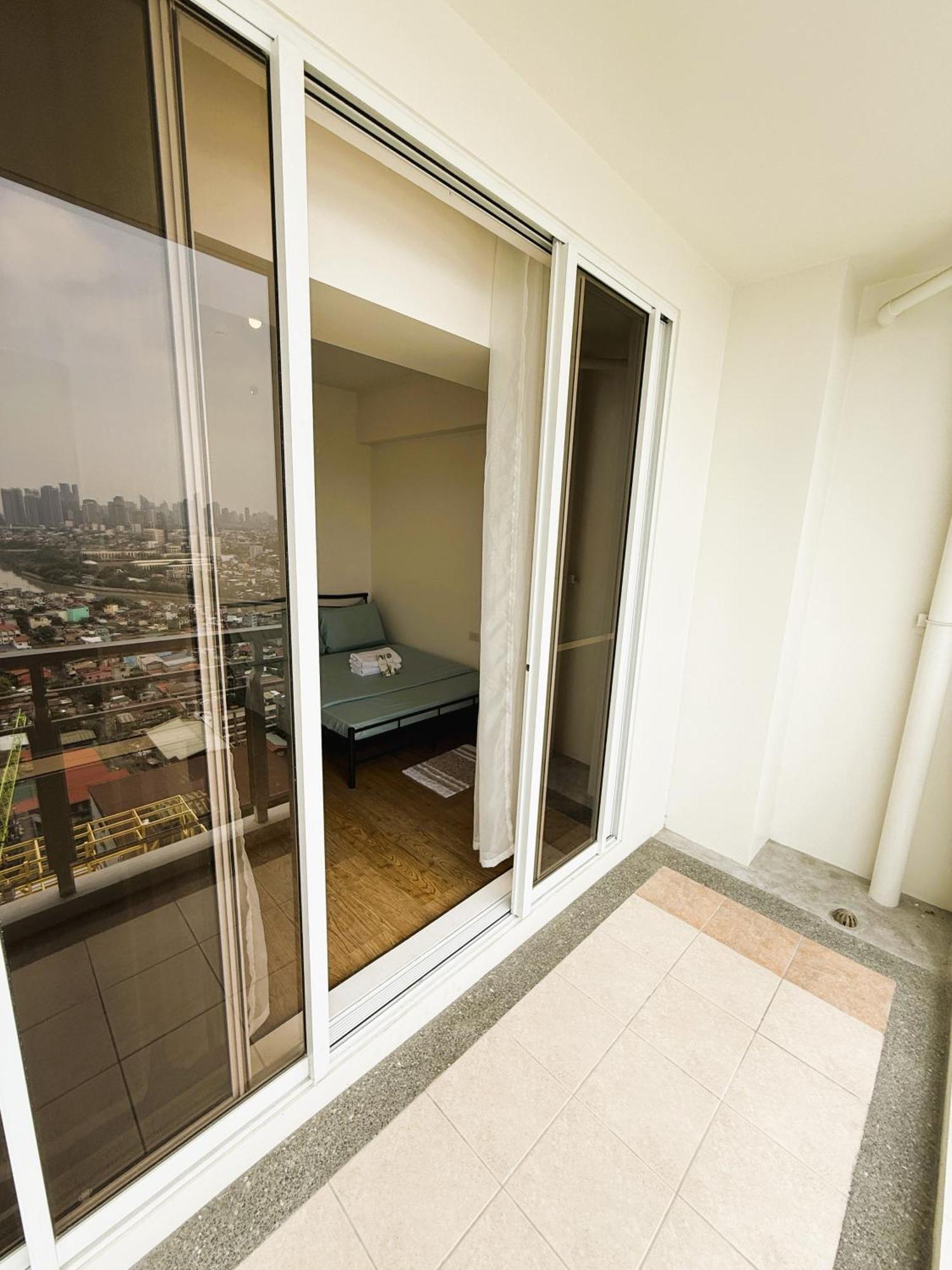 Jfam - Allegra Pasig Condo, With Parking Apartment
