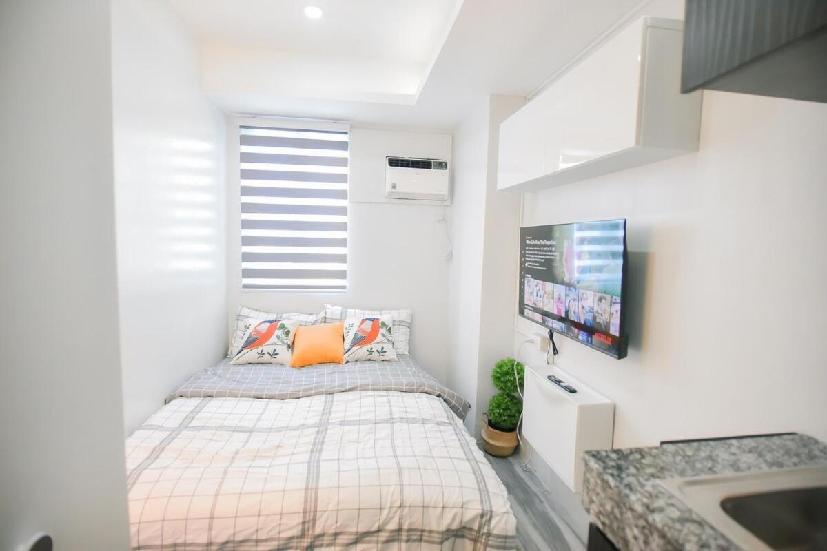 Brand New Unit For 3 Pax At Mplace Residences Manila