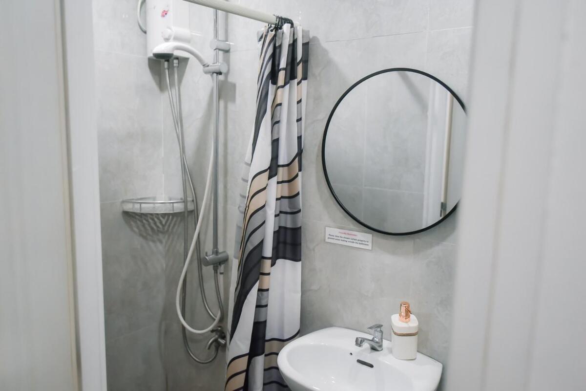 Brand New Unit For 3 Pax At Mplace Residences *