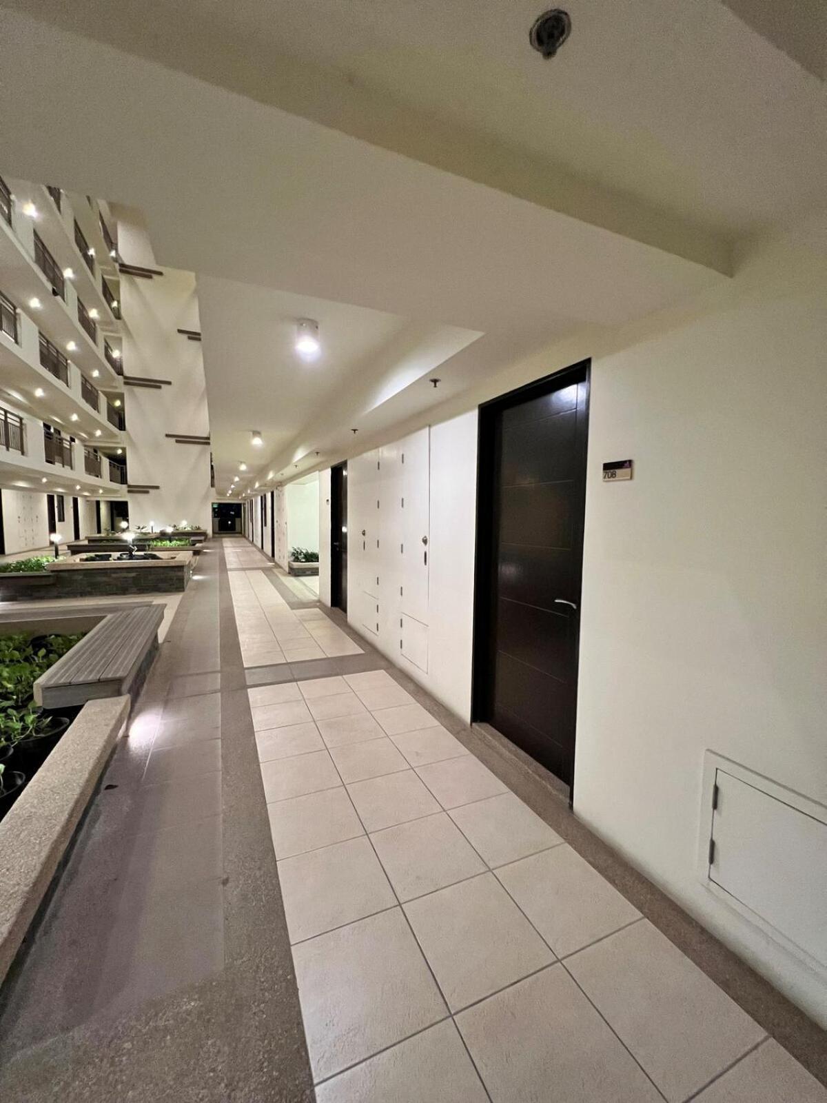 Unit In Sucat, Paranaque Calathea Place * Manila