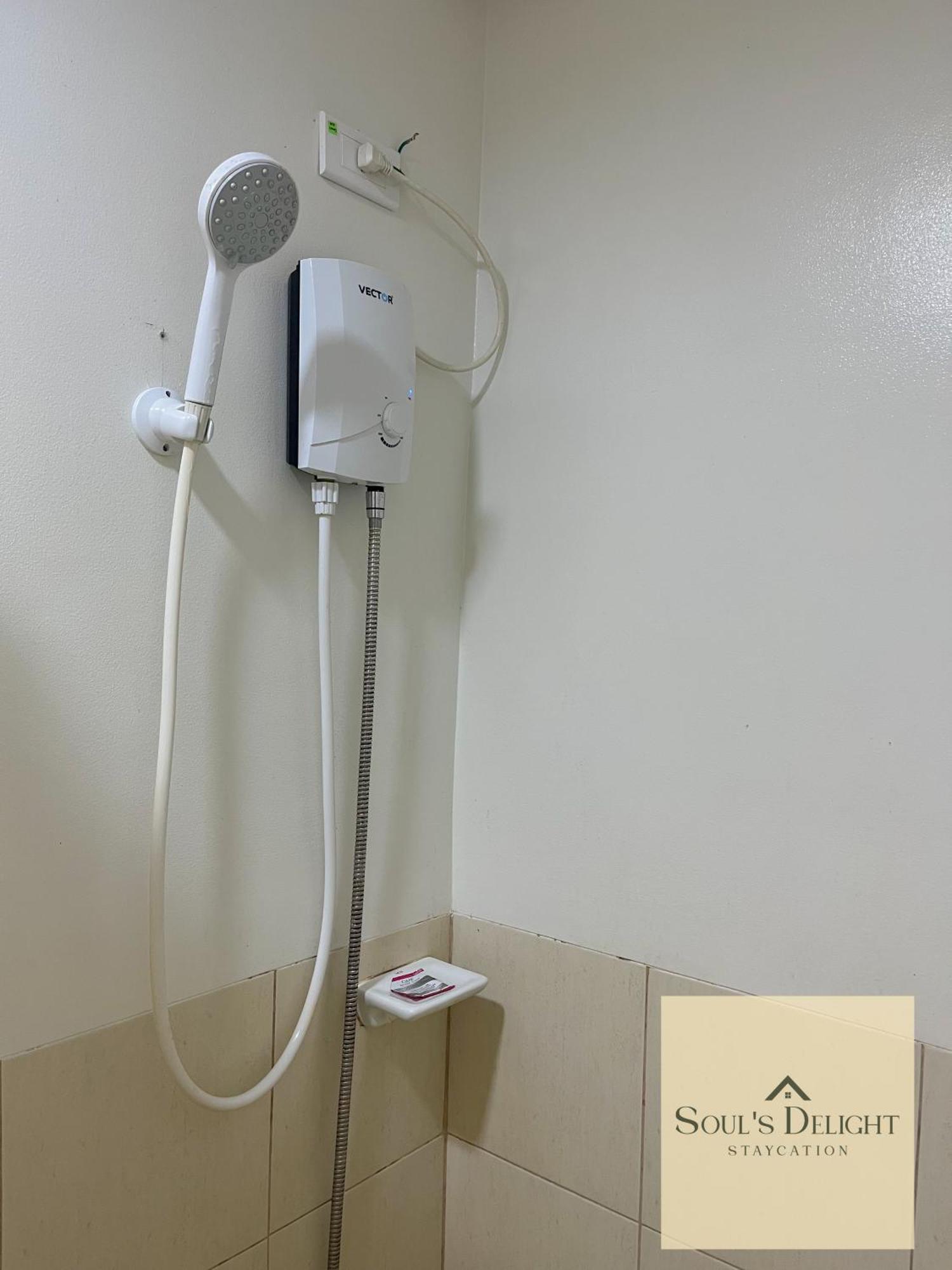 1 Bedroom With Balcony At Qc Manila