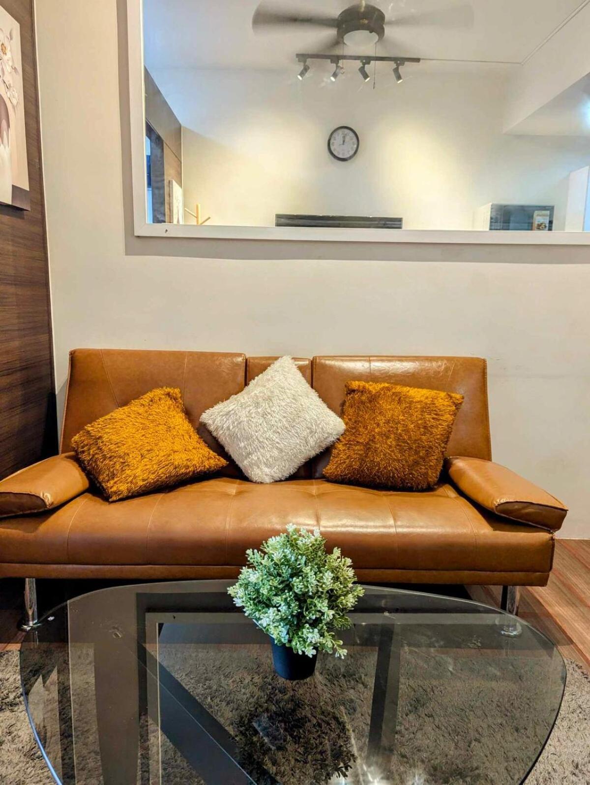 Apartment D'den At Smdc Air Makati 1br Bay View