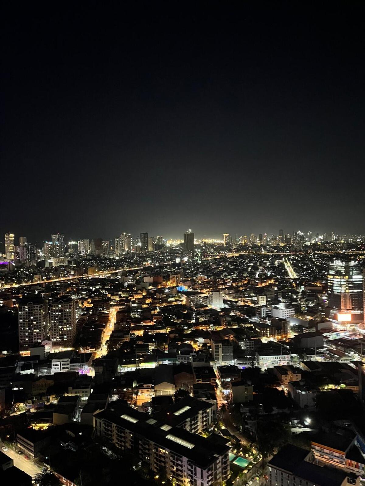 D'den At Smdc Air Makati 1br Bay View *