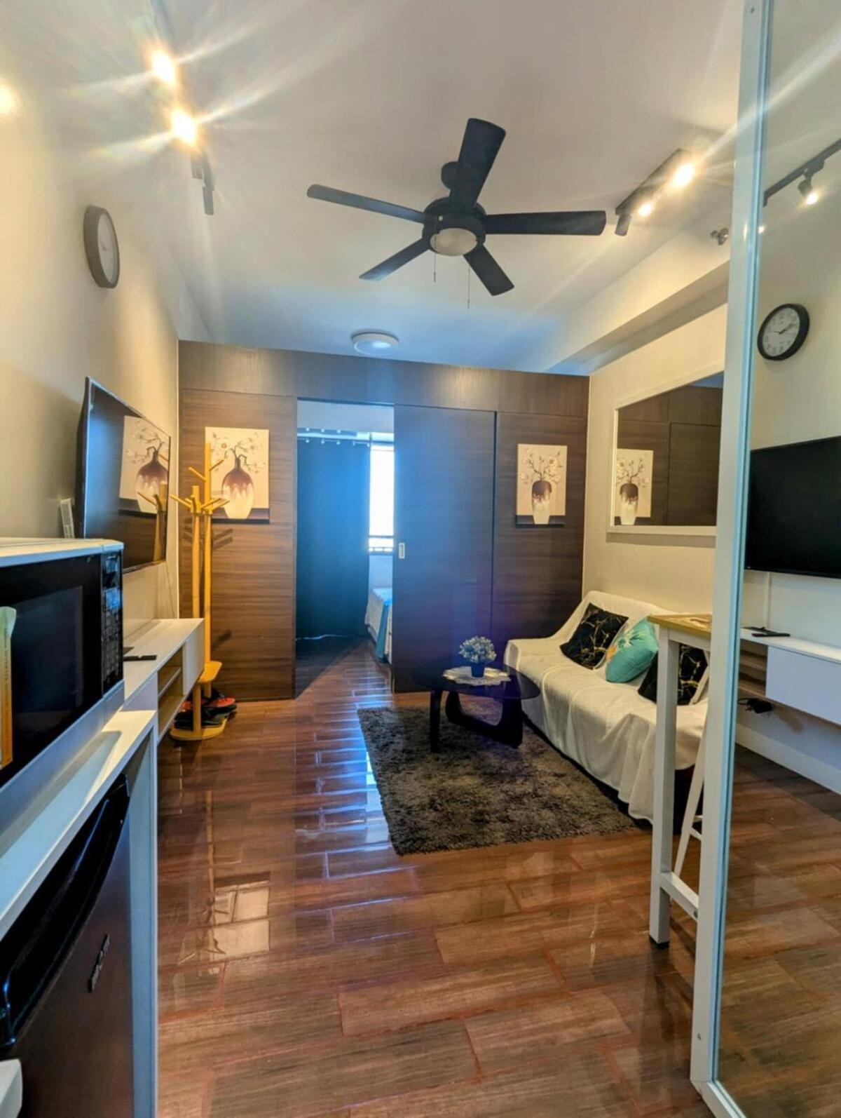 D'den At Smdc Air Makati 1br Bay View Apartment Manila