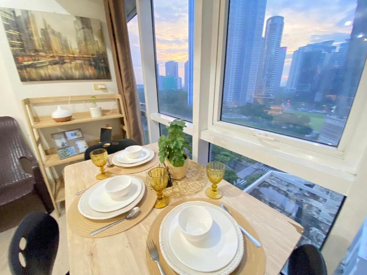 South Of Market Private Residences Nr Sm Aura Bgc Apartment Manila