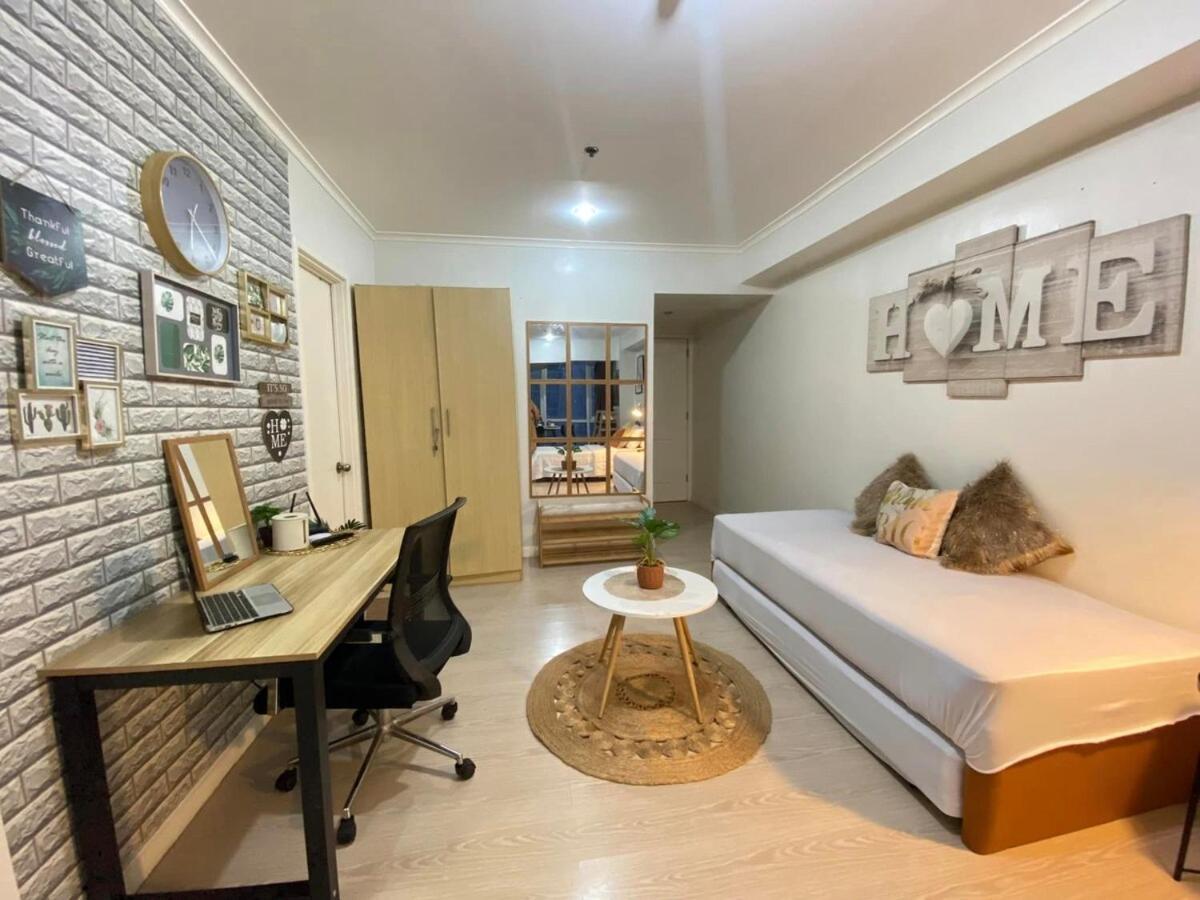 South Of Market Private Residences Nr Sm Aura Bgc *