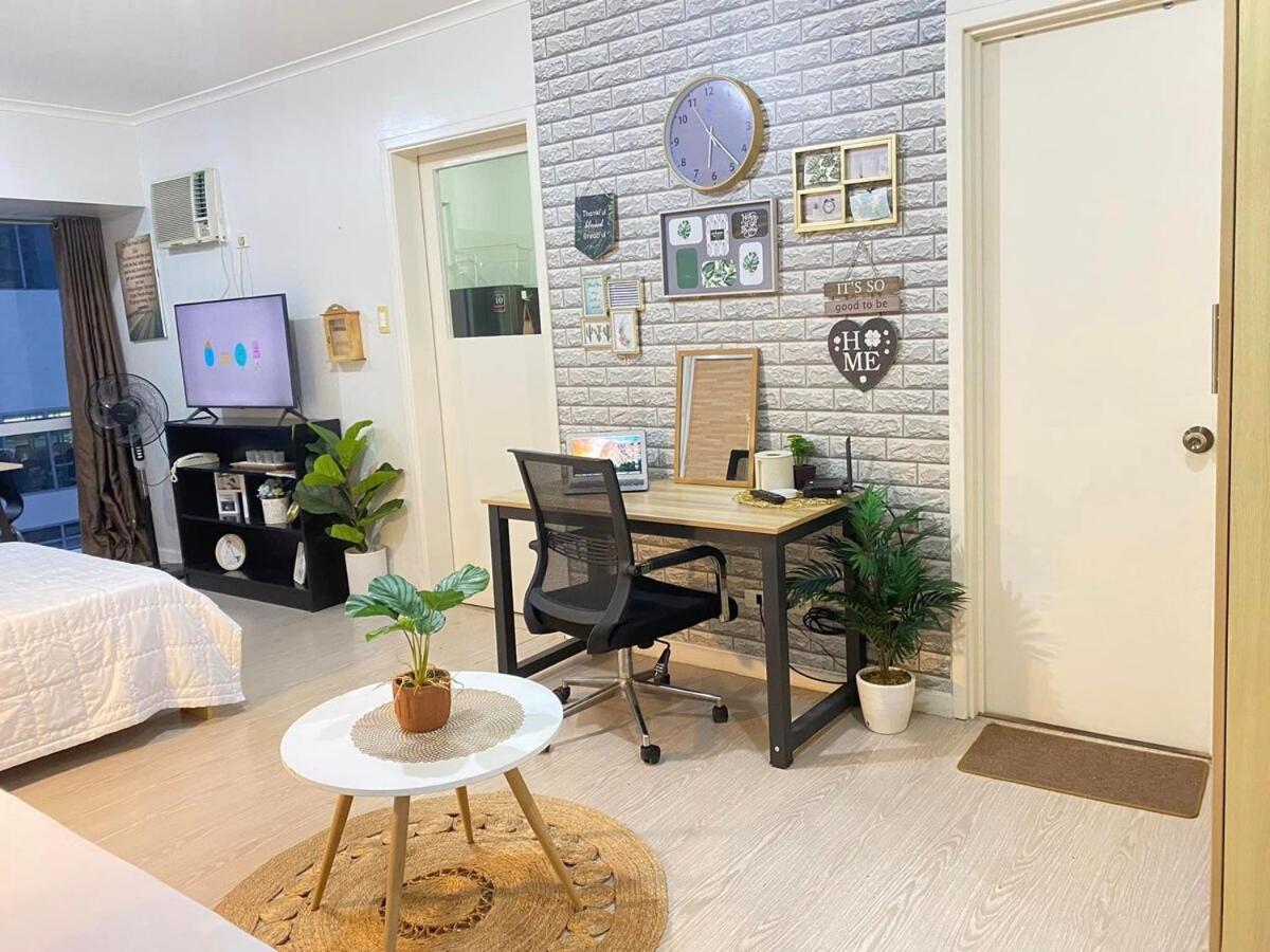 South Of Market Private Residences Nr Sm Aura Bgc *