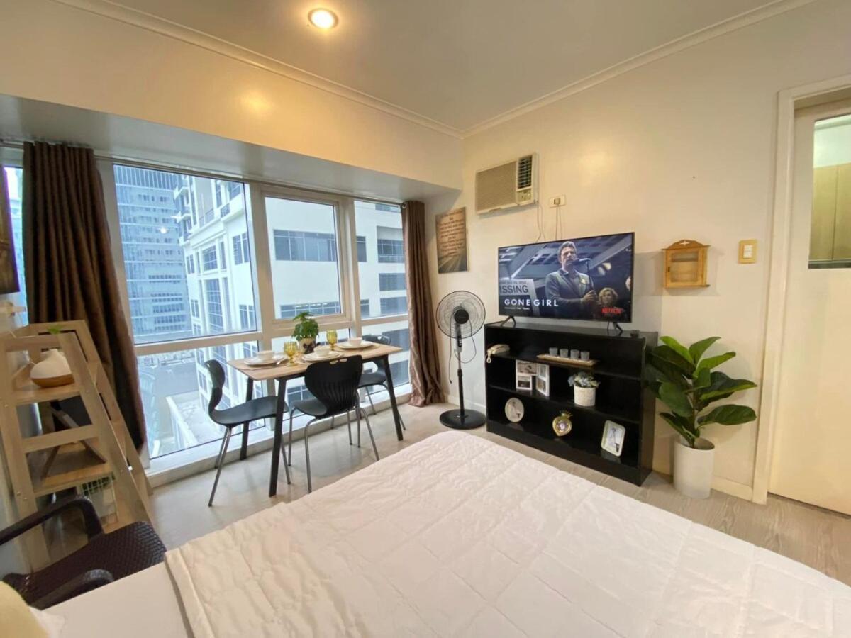 South Of Market Private Residences Nr Sm Aura Bgc