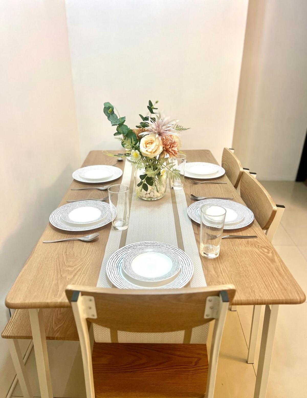 Apartment 2 Bedroom & Parking At 81 Newport Boulevard - Across Naia Terminal 3