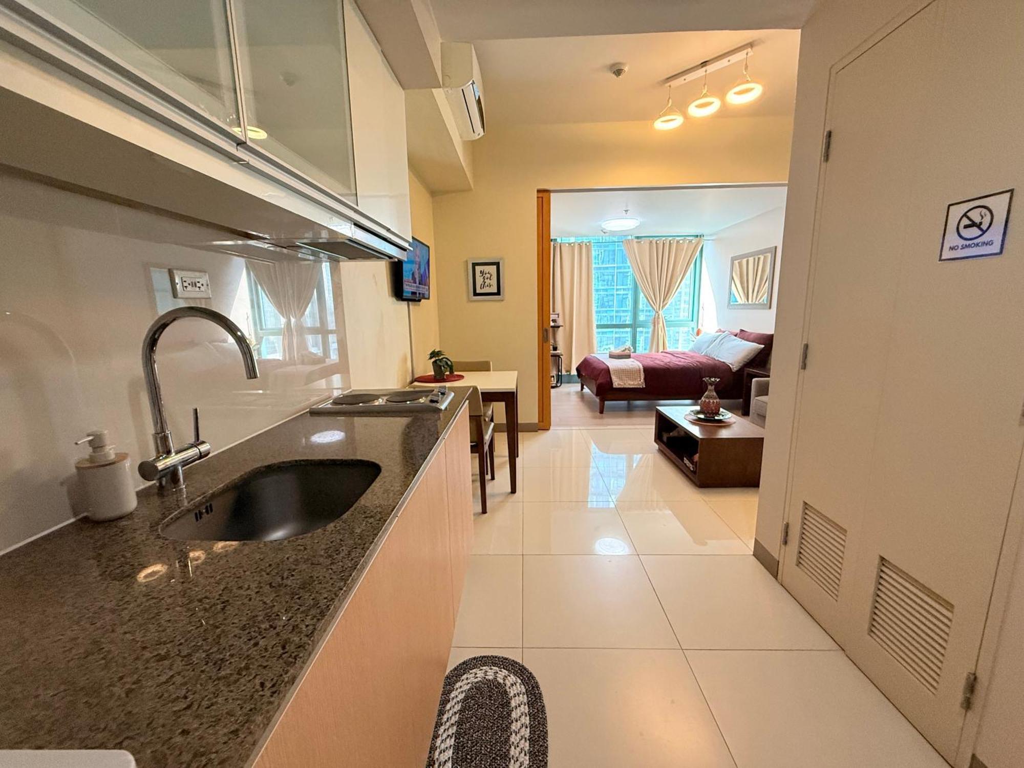 Bgc Uptown Taguig * Manila