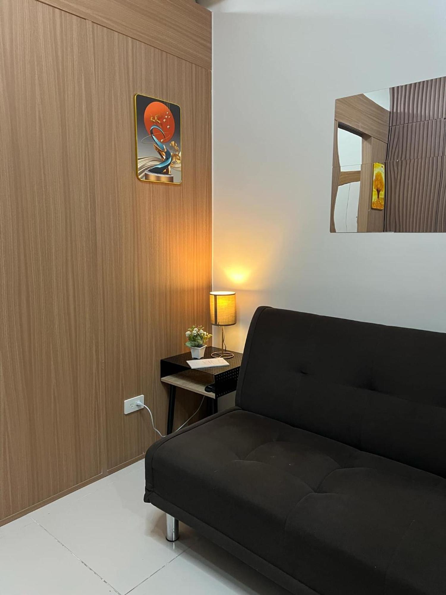 Budget Friendly Red Residences Makati *