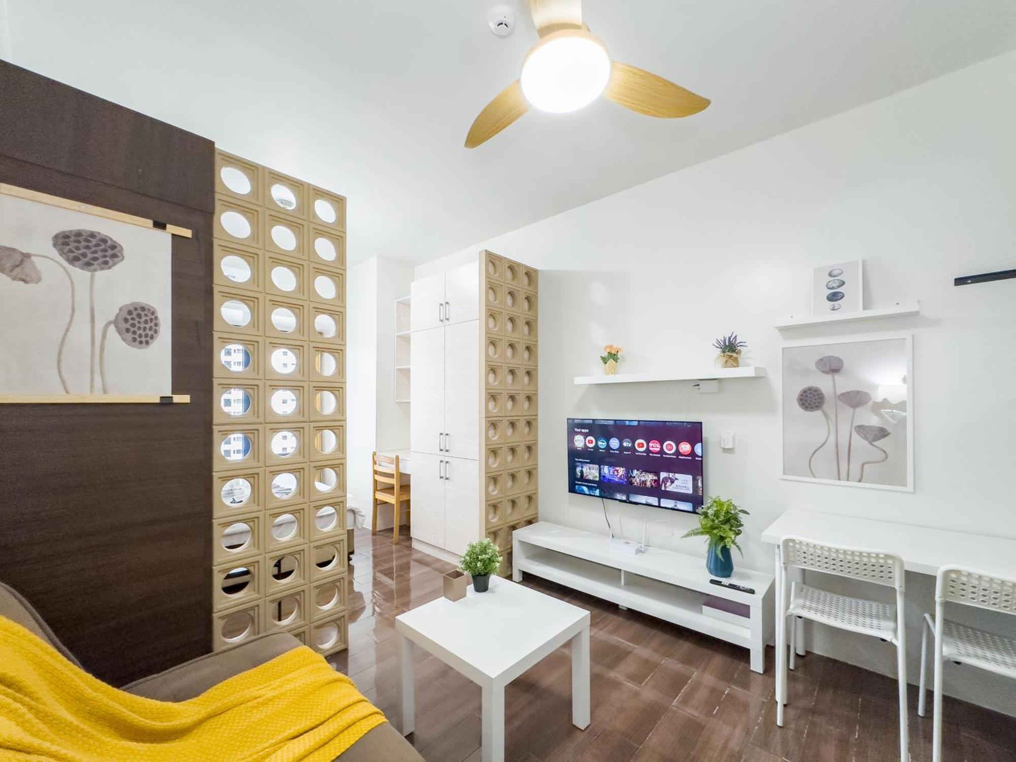 Gemstonebr In Smdc Air Residences * Manila
