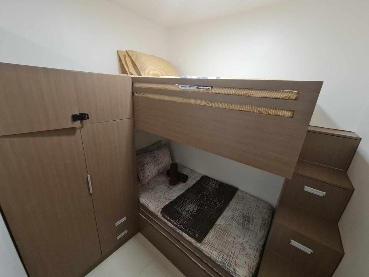 Apartment Sleek 1 Bedroom At Fame Residences With Balcony