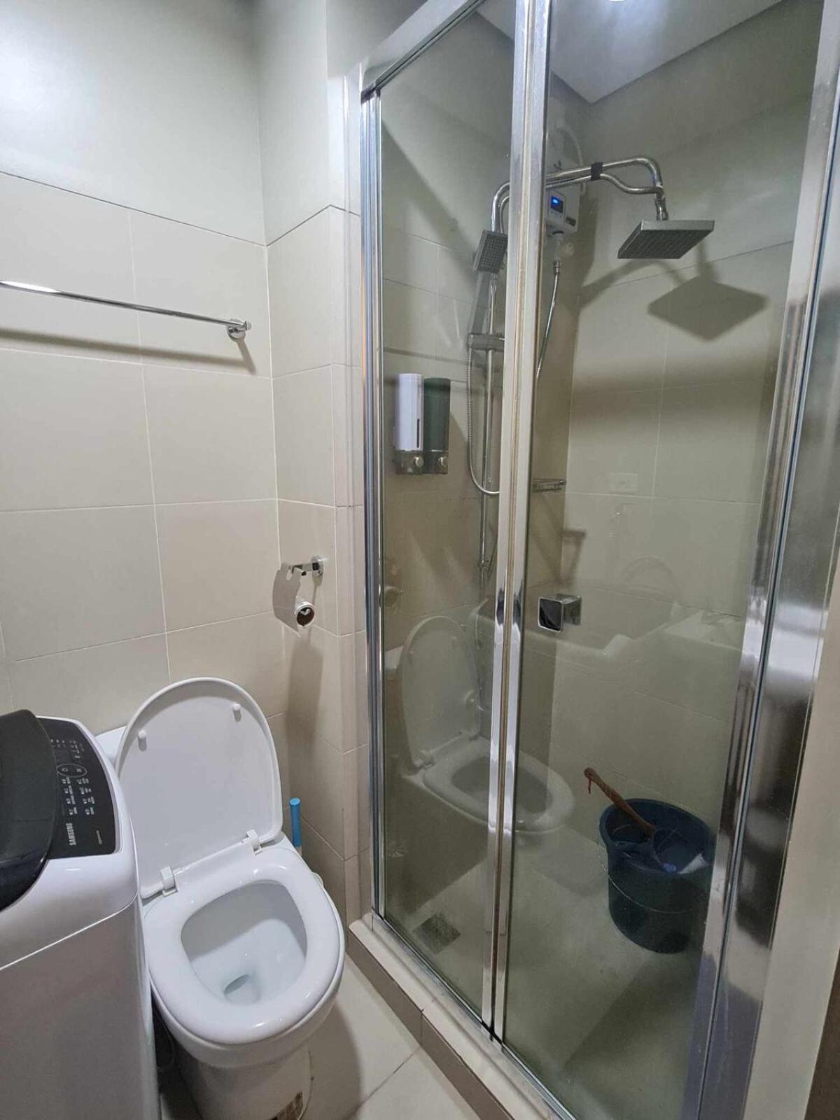 Sleek 1 Bedroom At Fame Residences With Balcony Apartment
