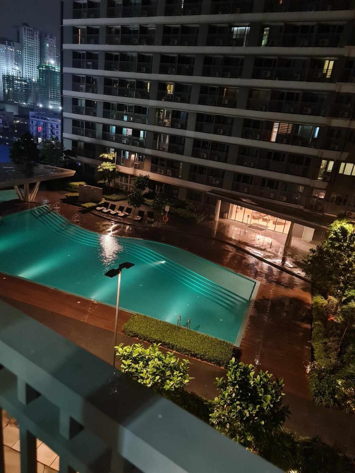 Sleek 1 Bedroom At Fame Residences With Balcony *