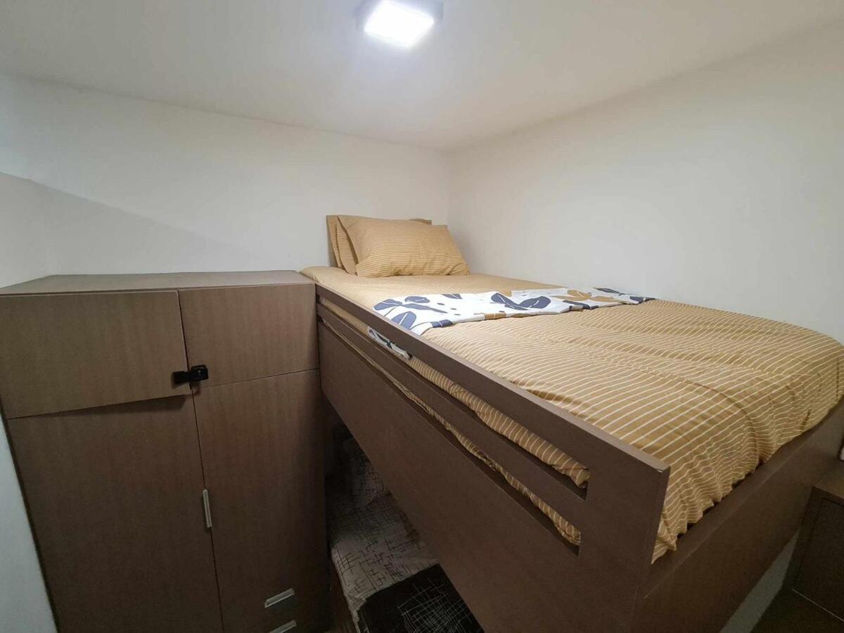 Sleek 1 Bedroom At Fame Residences With Balcony Manila
