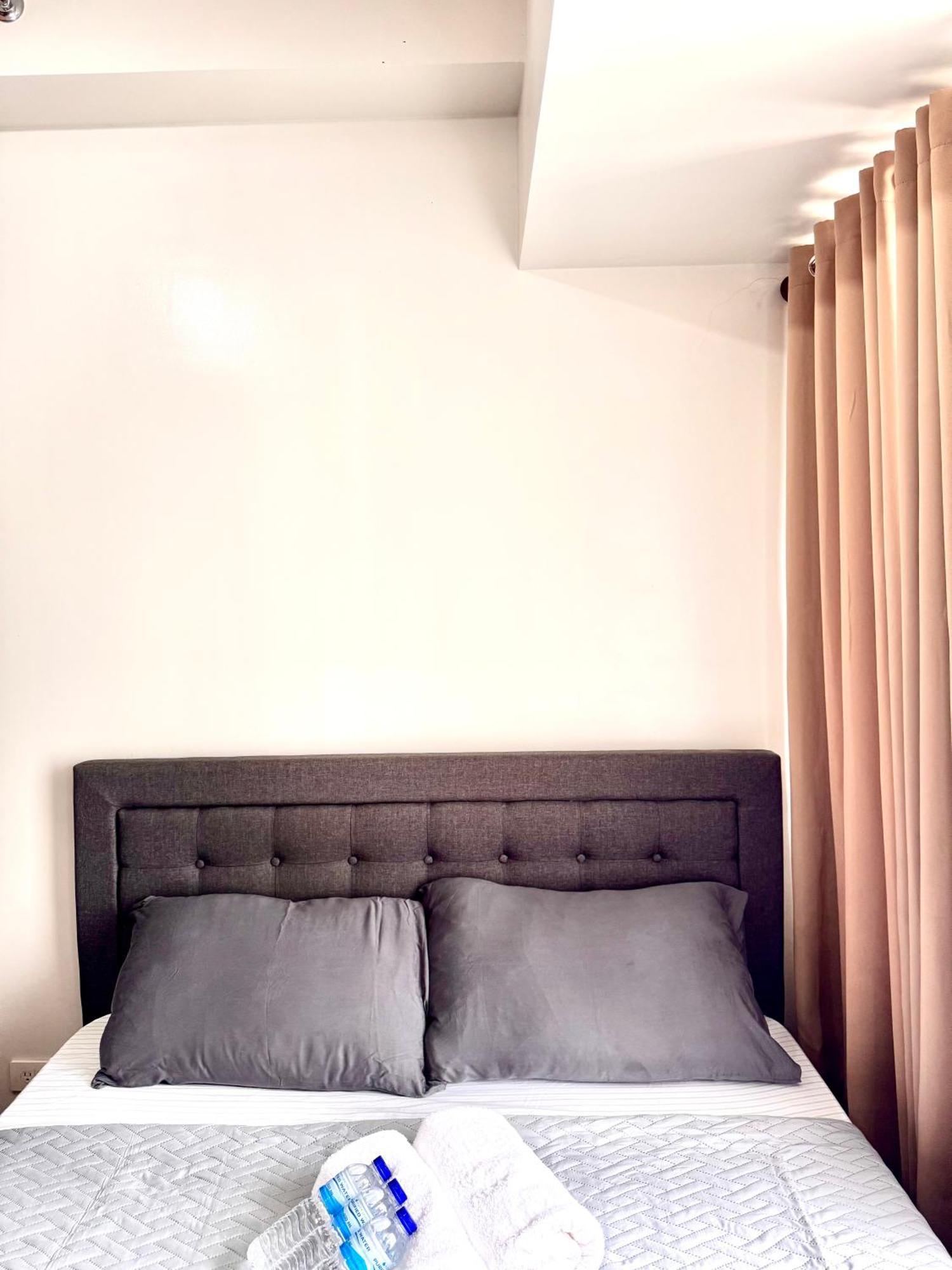 Makati Oasis The Air Residences #2148 Manila