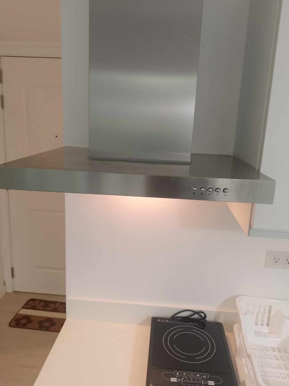 Azure Urban With Wave Pool Access Apartment