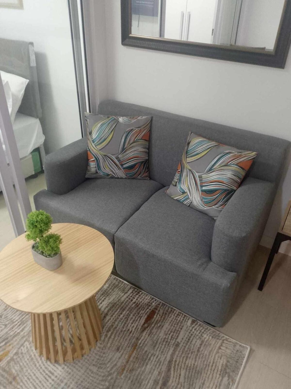 Azure Urban With Wave Pool Access Apartment *