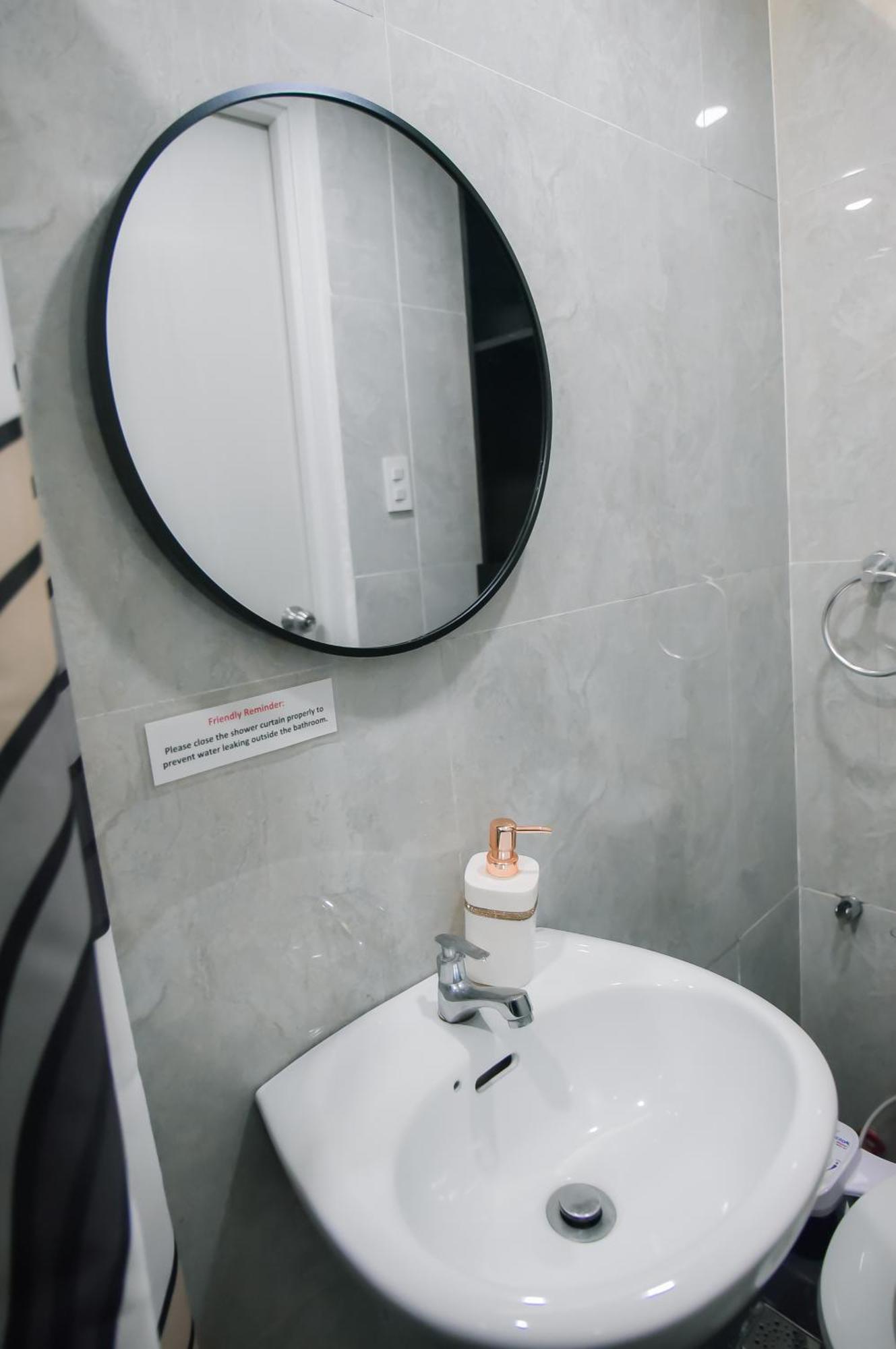 Apartment Brand New Unit For 3 Pax At Mplace Residences *