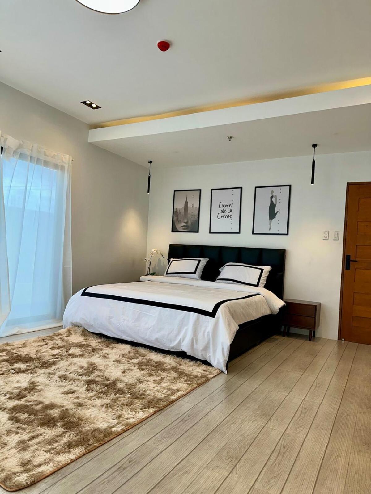 Apartment Entire Luxe Penthouse For Private Parties Manila