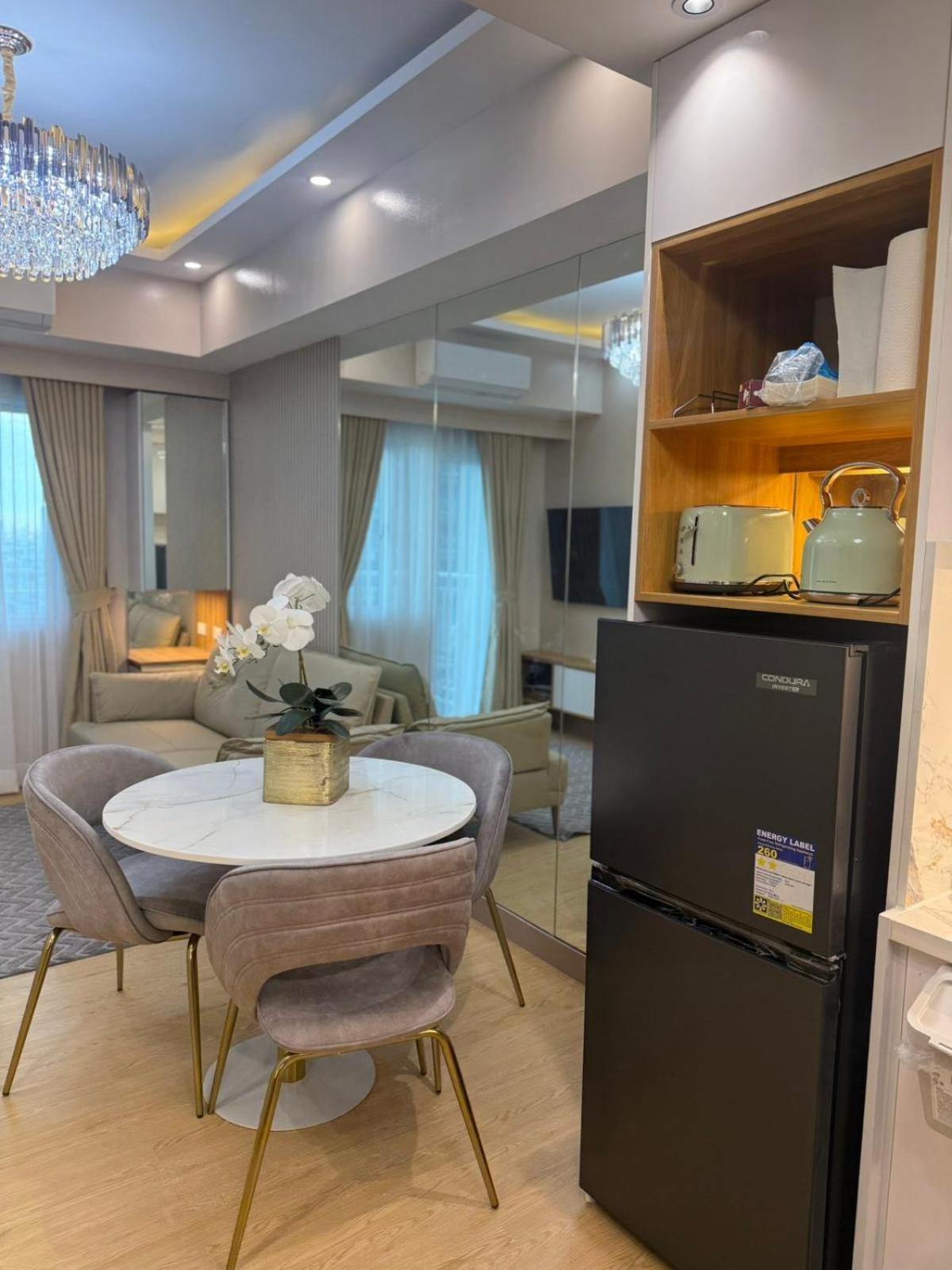 Apartment Yassis 2br Luxury Unit In Grass *