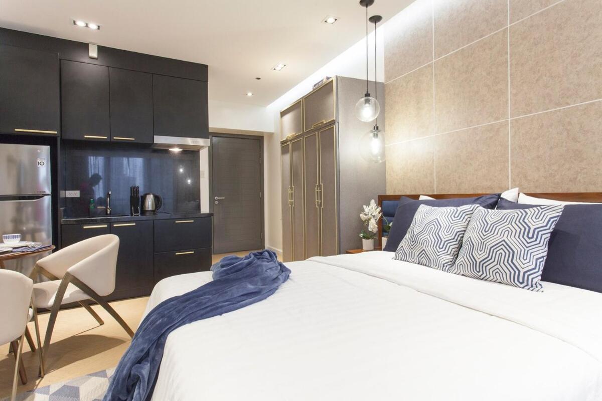 Modern Luxury Netflix