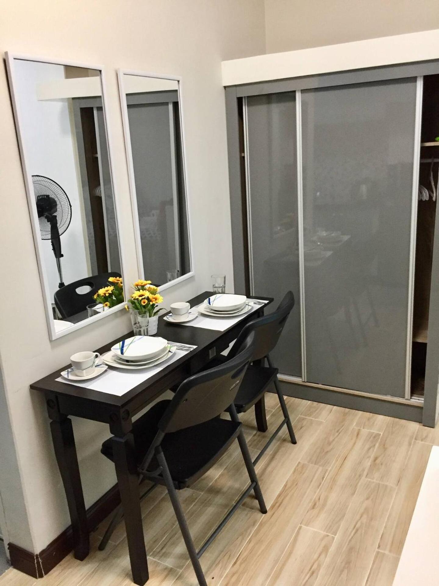 Aparthotel 19f W Nflix & Balcony Near Rob, Pgh, Acc Usm&slmc