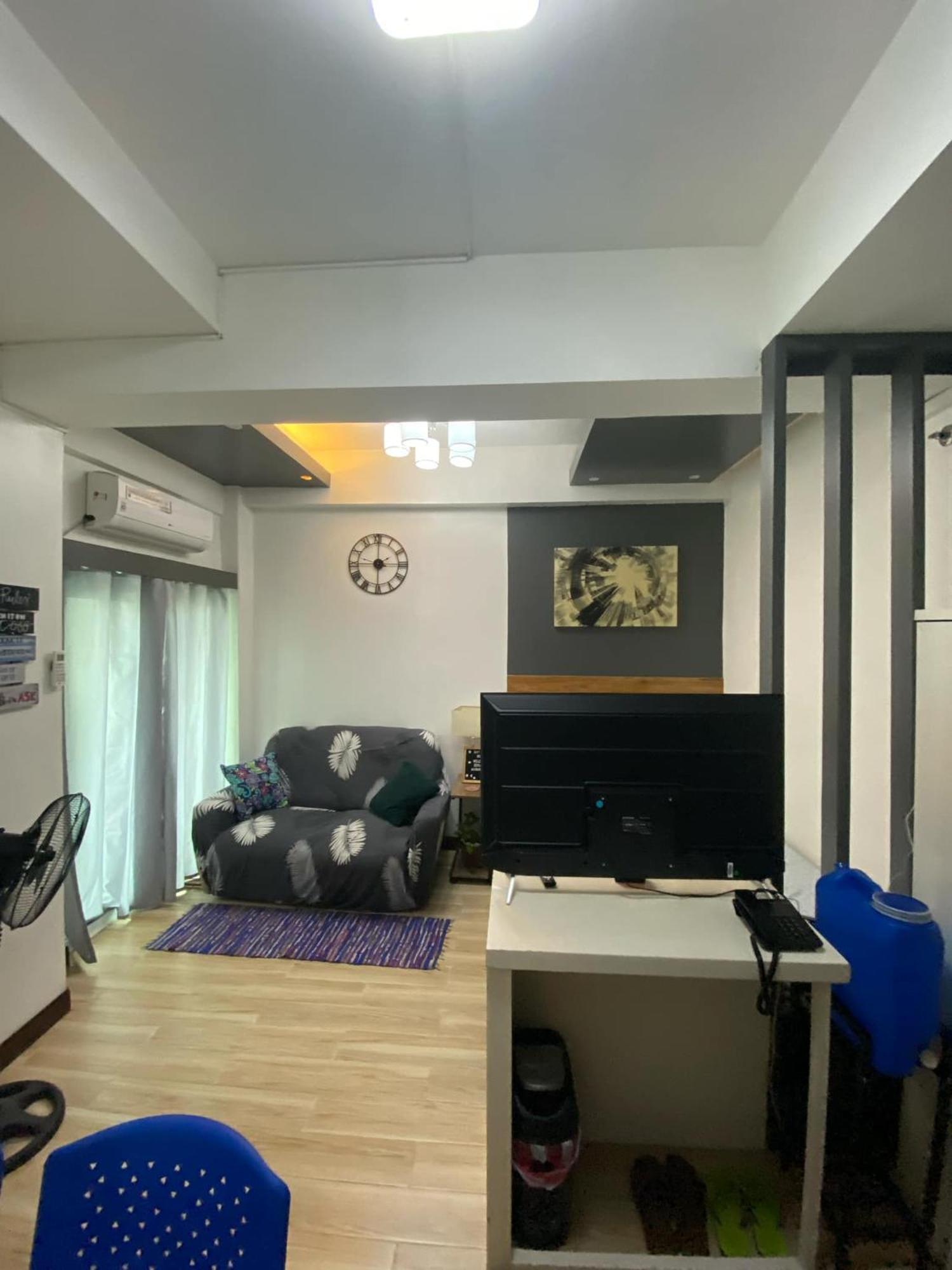 19f W Nflix & Balcony Near Rob, Pgh, Acc Usm&slmc * Manila