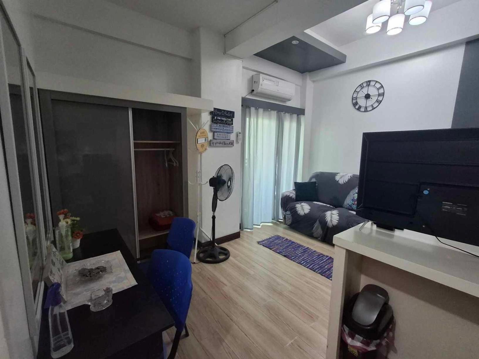 Aparthotel 19f W Nflix & Balcony Near Rob, Pgh, Acc Usm&slmc Manila