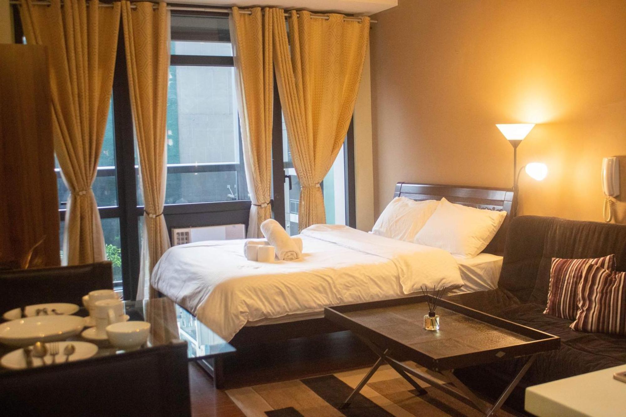 The Gramercy Residences Capsule hotel *